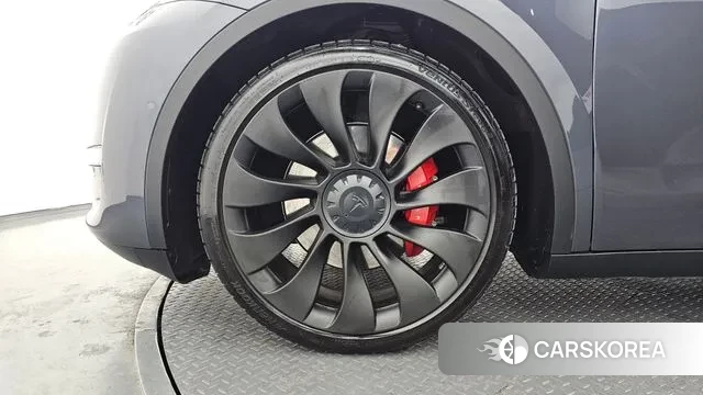 Tesla Model Y id 3746297 из Кореи 15