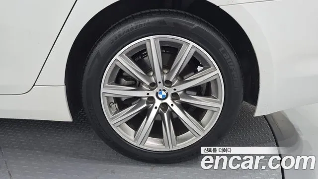 BMW 5 Series (G30) id 2908044 из Кореи 15