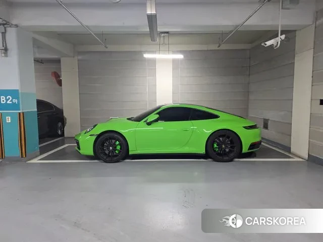 Porsche 911(992) id 3616744 из Кореи 9
