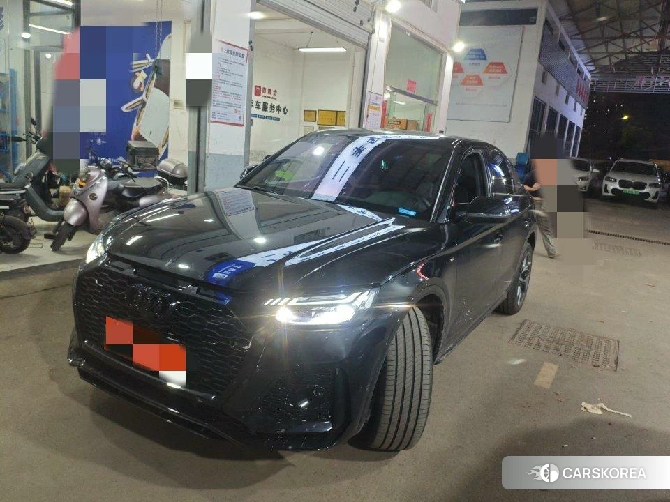 Audi Q5L Sportback 2020 Черный из Китая, фото 5