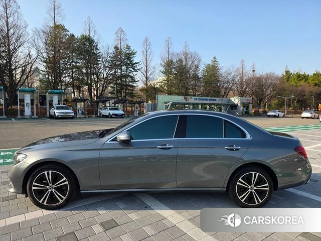 Mercedes-Benz E-Class W213 id 3885679 из Кореи 12