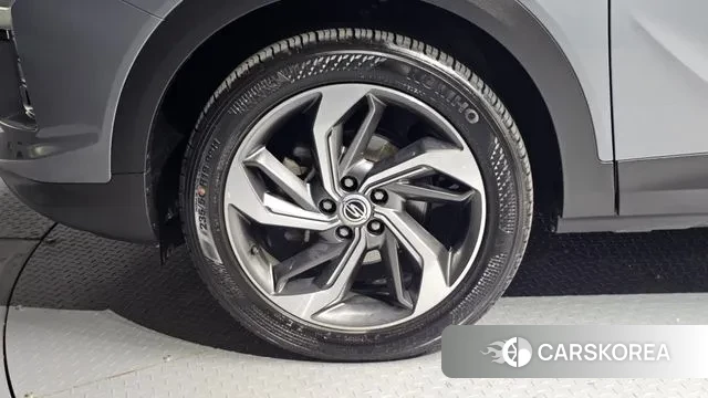 Ssangyong Beautiful Korando id 3448119 из Кореи 15