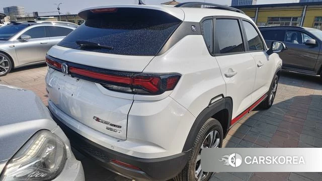 Chang'an CS35 PLUS 2024 Белый из Китая, фото 6