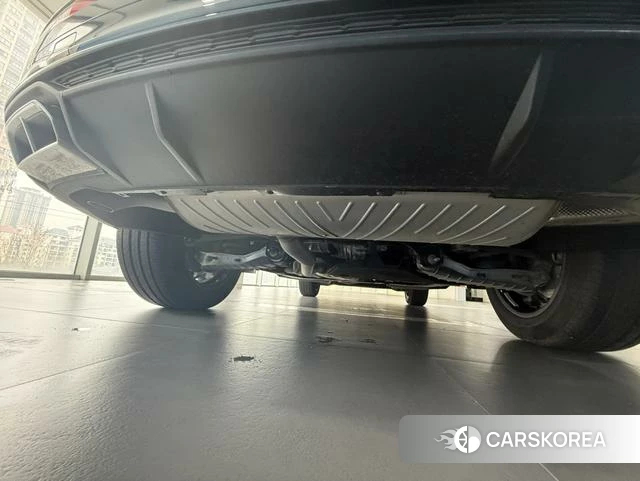 Audi Q5L id 4256992 из Китая 22