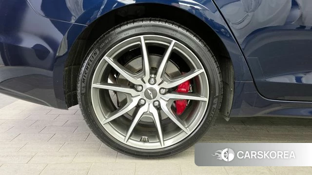 Genesis G70 id 4377568 из Кореи 27
