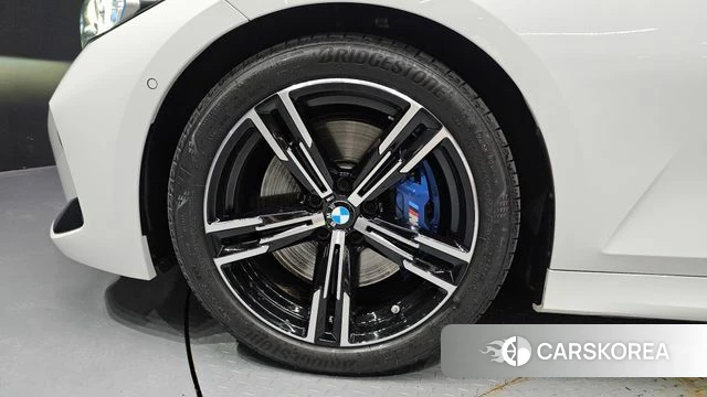 BMW 3 Series (G20) id 4602316 из Кореи 15