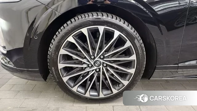 Hyundai Grandeur (GN7) id 3664669 из Кореи 15