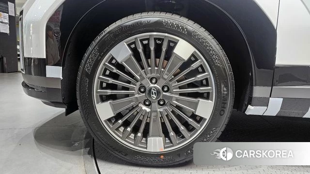 Hyundai Santa Fe (MX5) id 3921449 из Кореи 15