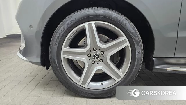 Mercedes-Benz GLE - Class W166 id 3861672 из Кореи 15