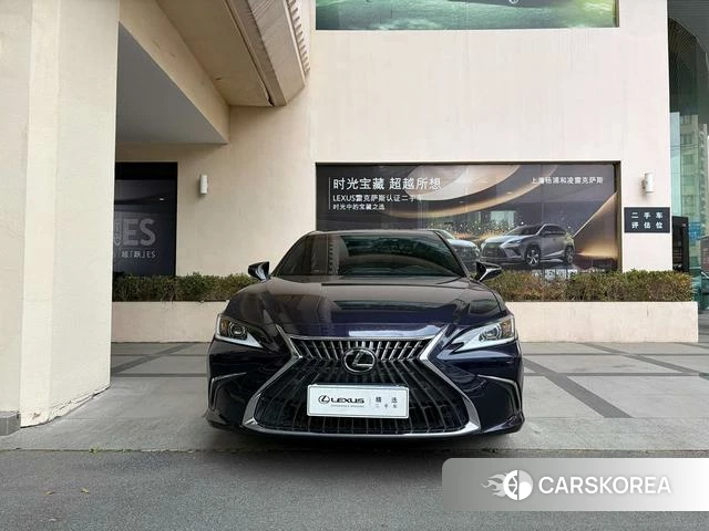Lexus ES id 4321399 из Китая 10