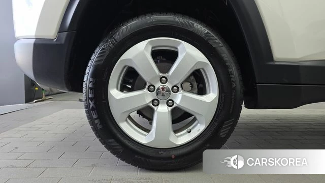 Jeep Compass 2nd Generation id 4895301 из Кореи 28