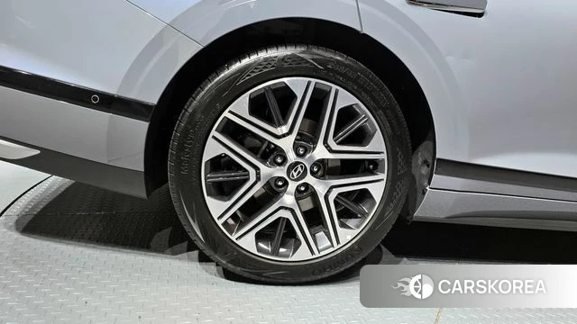 Hyundai Grandeur (GN7) id 4322111 из Кореи 15