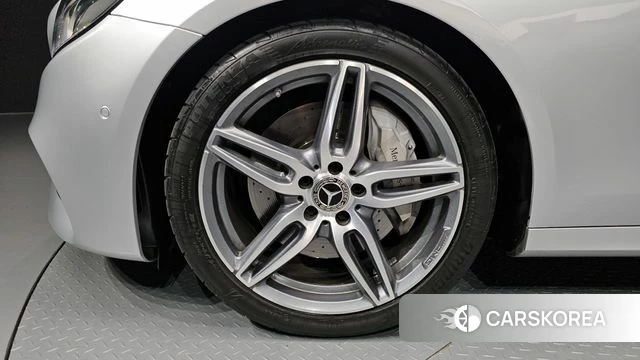 Mercedes-Benz E-Class W213 id 4411292 из Кореи 27