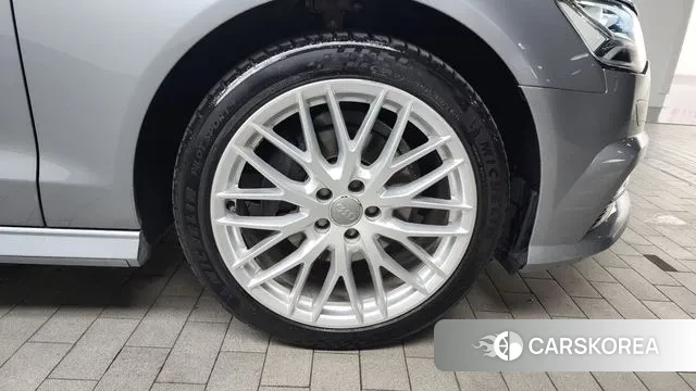 Audi New A6 id 3009393 из Кореи 15