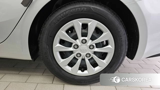 Kia Come New K3 id 3873775 из Кореи 15