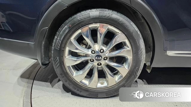 Kia The New Sorento id 4662529 из Кореи 27