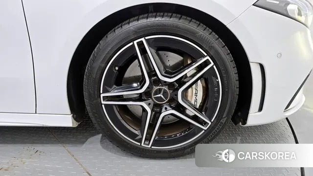 Mercedes-Benz A-Class W177 id 3367618 из Кореи 15