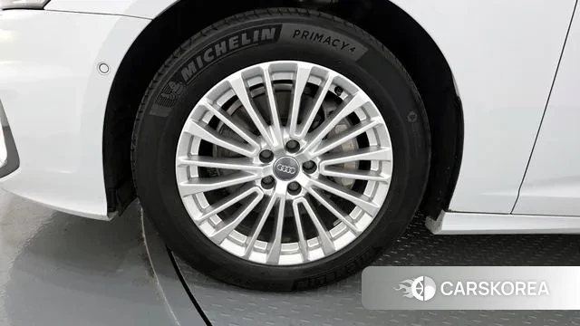 Audi A6 (C8) id 3356218 из Кореи 15