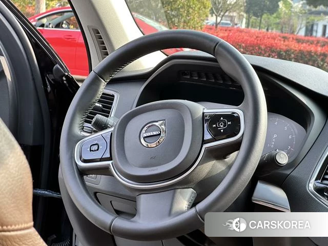 Volvo XC90 id 4241934 из Китая 28