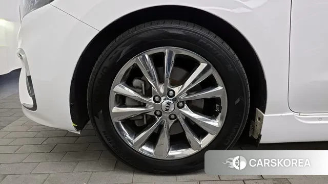 Kia The New Carnival id 3754212 из Кореи 15