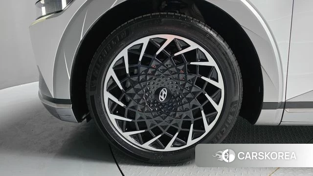 Hyundai Ionic 5 id 3934038 из Кореи 15