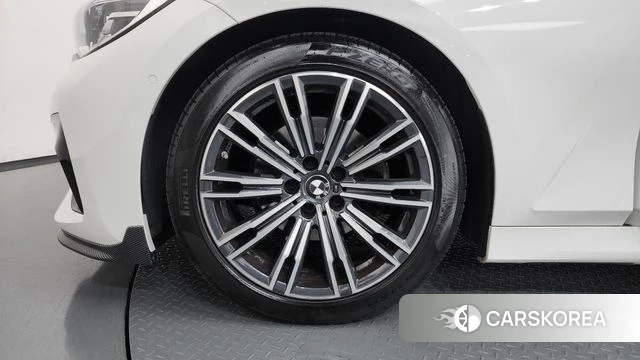 BMW 3 Series (G20) id 4881262 из Кореи 29