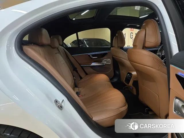 Mercedes-Benz E-Class W214 id 3757811 из Кореи 15