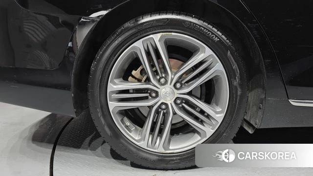 Hyundai Grandeur IG id 3917462 из Кореи 15