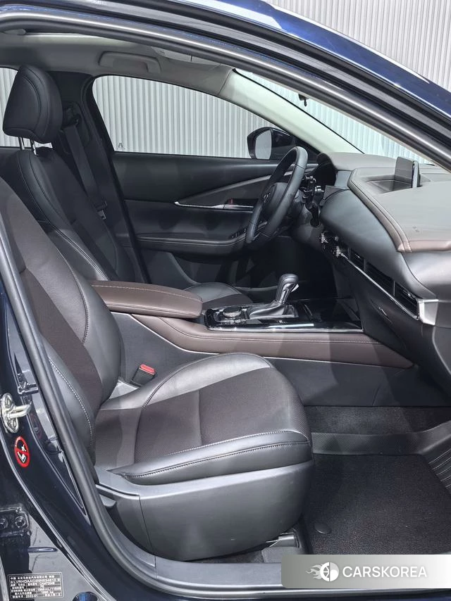 Mazda CX-30 id 4290402 из Китая 19