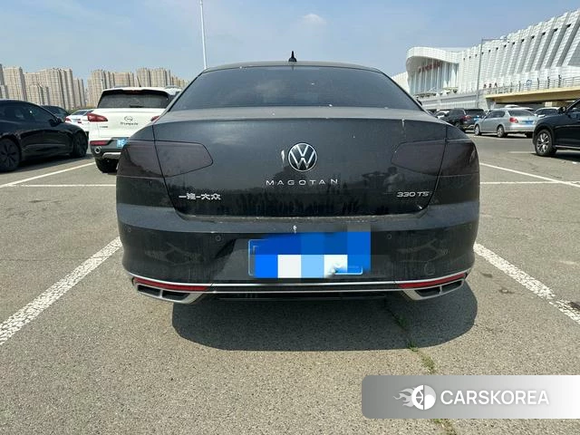Volkswagen Magotan 2024 Черный из Китая, фото 6
