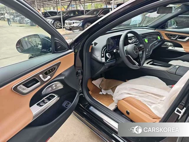 Mercedes-Benz E-class id 3969189 из Китая 17