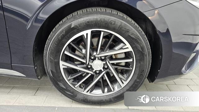 Hyundai The New Grandeur IG id 3794437 из Кореи 15