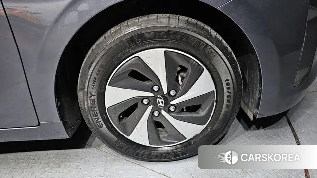 Hyundai Ionic Hybrid id 3666788 из Кореи 15
