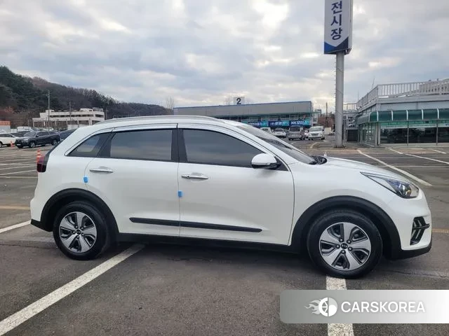 Kia The New Niro id 3568269 из Кореи 15