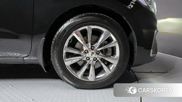 Kia The New Carnival id 3034062 из Кореи 15