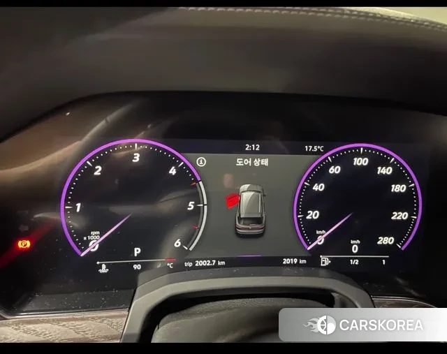 Volkswagen Touareg 3rd generation 2024 Белый из Кореи, фото 5