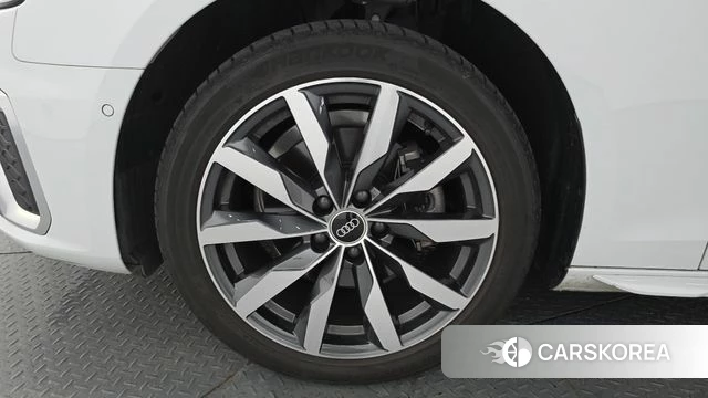 Audi A4 (B9) id 4762760 из Кореи 31