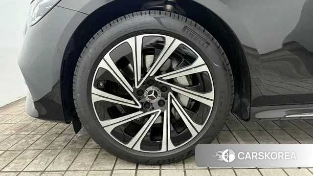 Mercedes-Benz E-Class W214 id 3277920 из Кореи 15