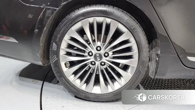 Kia Come New K7 id 3244158 из Кореи 15