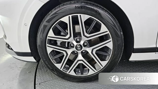 Hyundai Grandeur (GN7) id 3806033 из Кореи 15