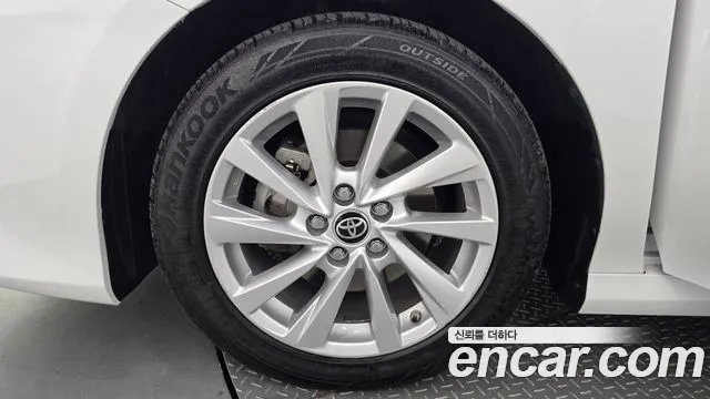 Toyota Camry (XV70) id 2741631 из Кореи 15