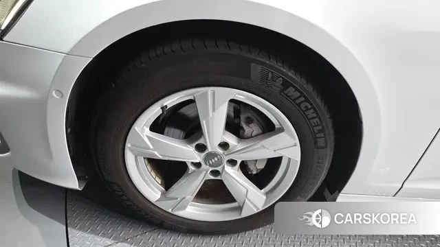 Audi A6 (C8) id 2985531 из Кореи 15