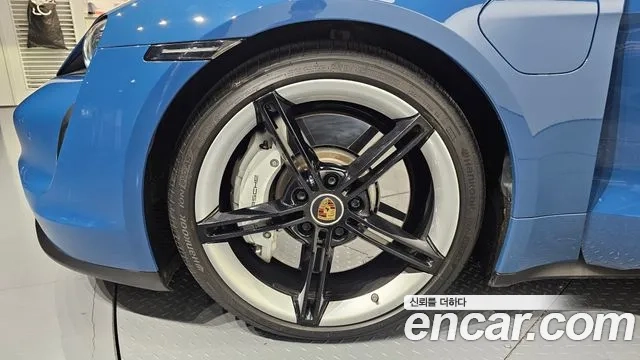 Porsche Taycan id 2869289 из Кореи 15