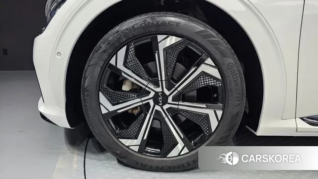 Kia EV6 id 3487955 из Кореи 15