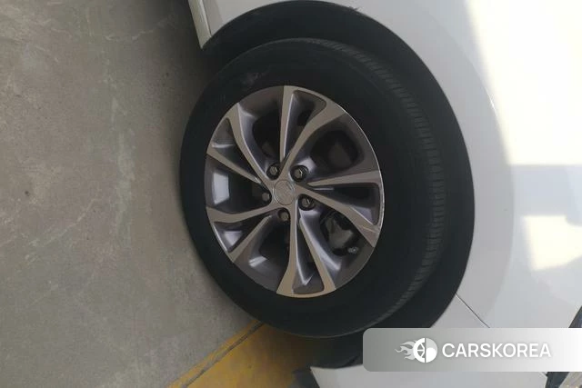 Buick Weilang id 4210432 из Китая 12