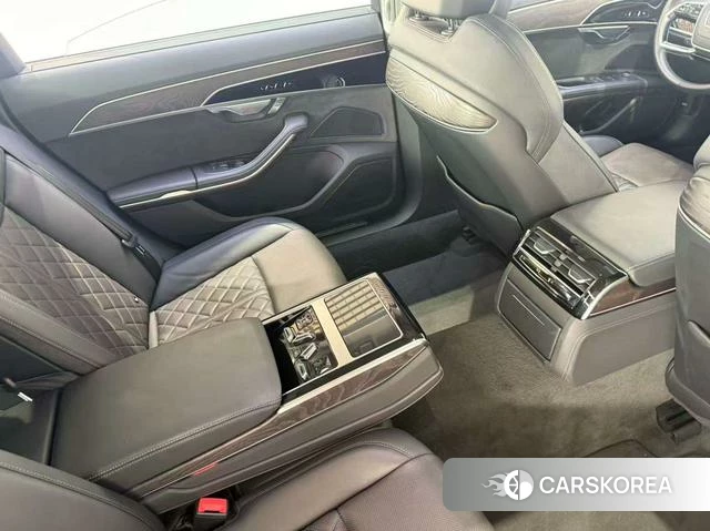 Audi A8 id 4217502 из Китая 14