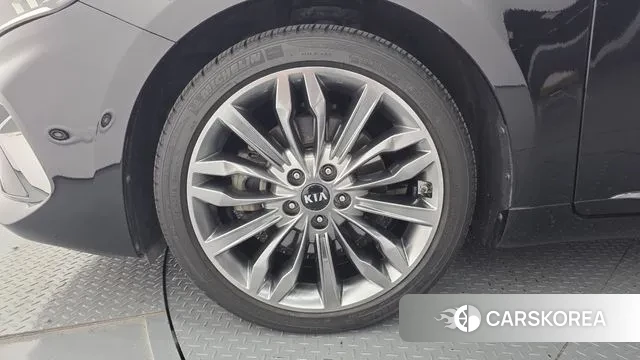 Kia K7 Premier id 3248789 из Кореи 15