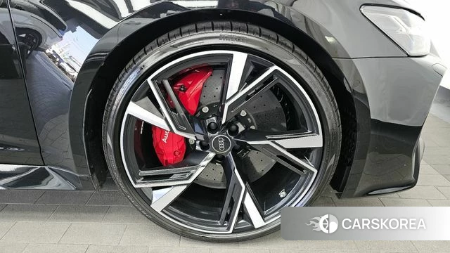 Audi RS6 (C8) id 3876792 из Кореи 15