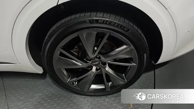 Genesis GV70 id 3170395 из Кореи 15