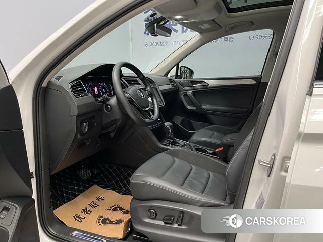 Volkswagen Tiguan L PHEV id 4399808 из Китая 13